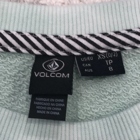 Volcom crop top - Picture 6 of 8